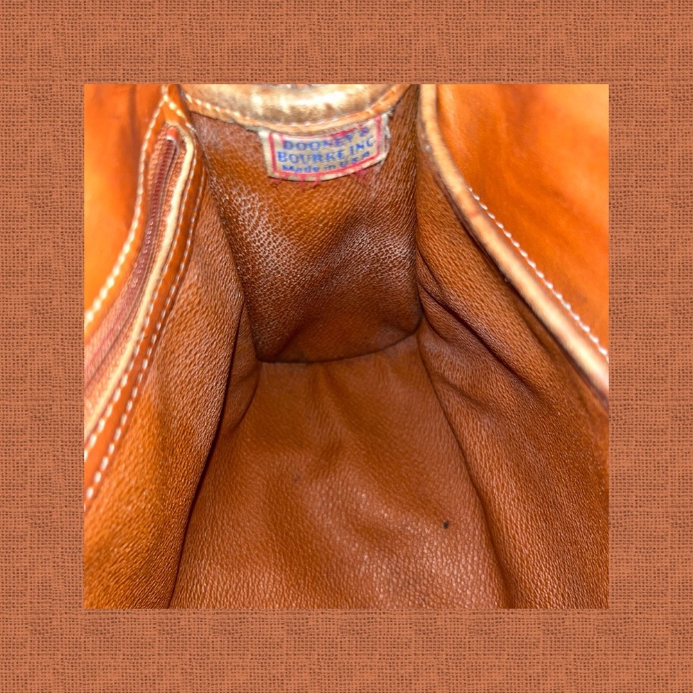 Vintage Dooney & Bourke cross body shoulder bag - Picture 9 of 10